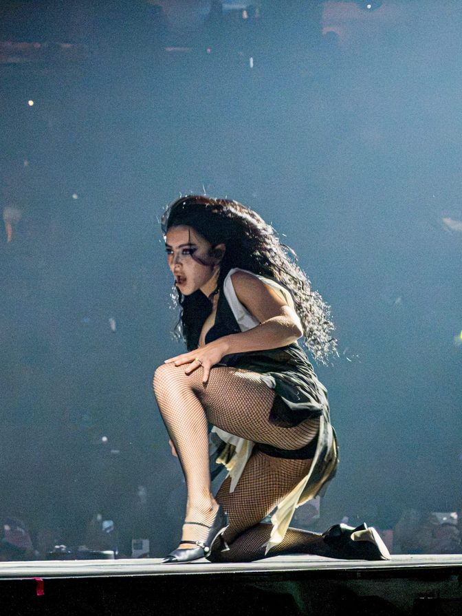 Charli Xcx Cleavage Fishnets Big Boobs Philly Concert