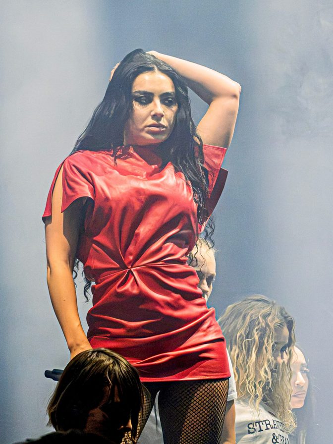 Charli Xcx Cleavage Fishnets Big Boobs Philly Concert