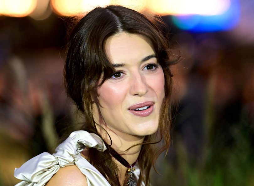 Daisy Edgar Jones Cream Satin Plunge Cleavage Sense Sensibility Premiere