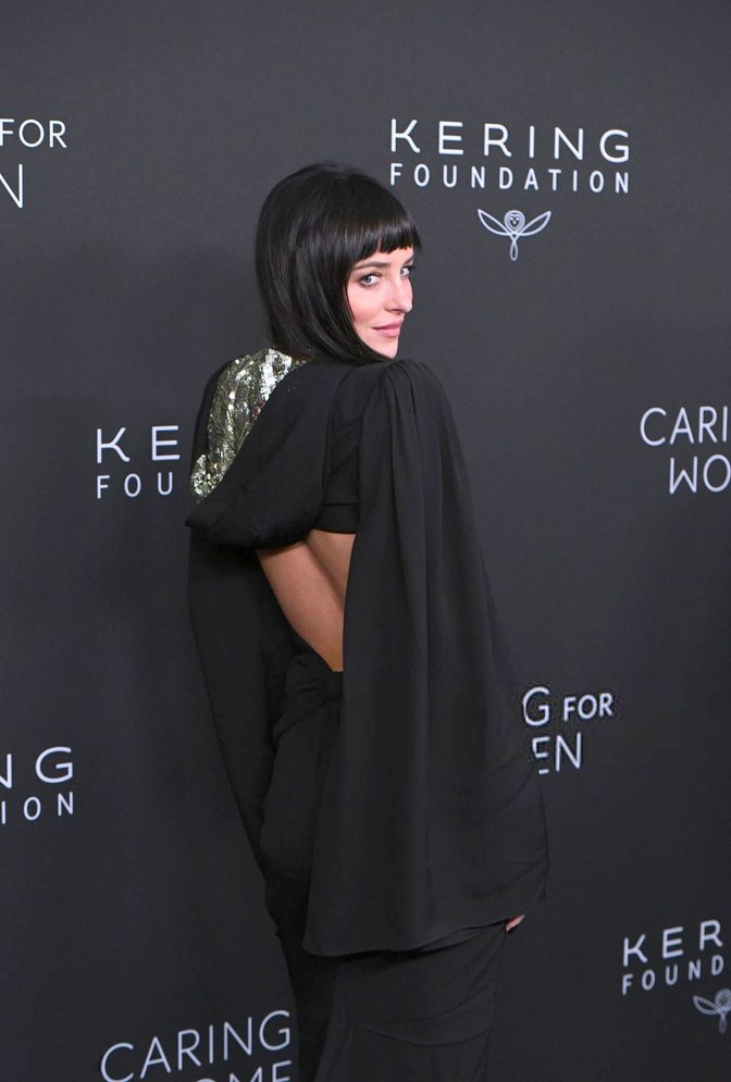 Dakota Johnson Braless Valentino Cutout Gown Sexy Red Carpet