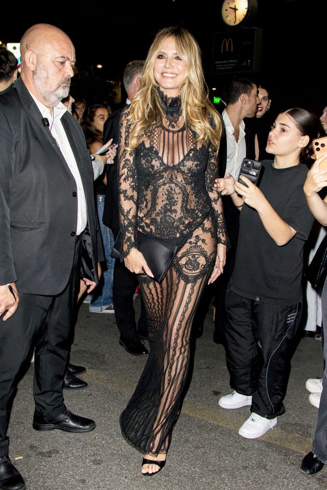 Heidi Klum See Through Lace Thong Breasts Ass Vogue World Milan