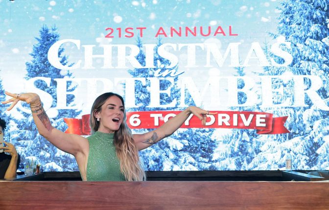 Jojo Levesque Green Sequin Dress Sideboob High Slit Christmas In September
