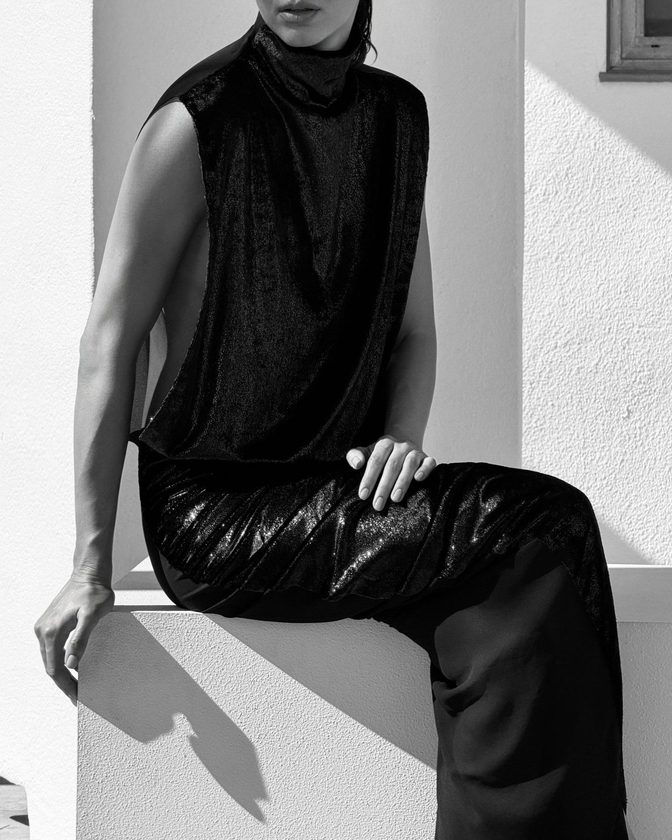 Kendall Jenner Bare Thighs High Slit Dress Revolve Magazine Issue One