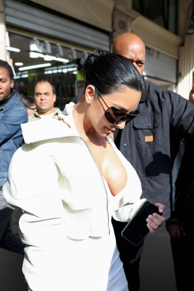 Kim Kardashian Braless White Dress Huge Breasts Cleavage Paris