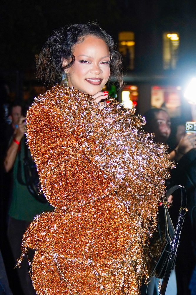 Rihanna Big Cleavage Black Bra Copper Metallic Fringe Suit