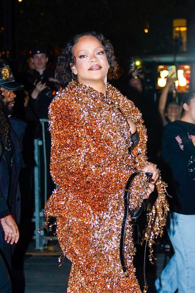 Rihanna Big Cleavage Black Bra Copper Metallic Fringe Suit