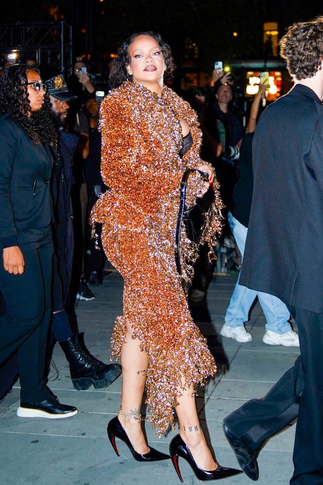 Rihanna Big Cleavage Black Bra Copper Metallic Fringe Suit