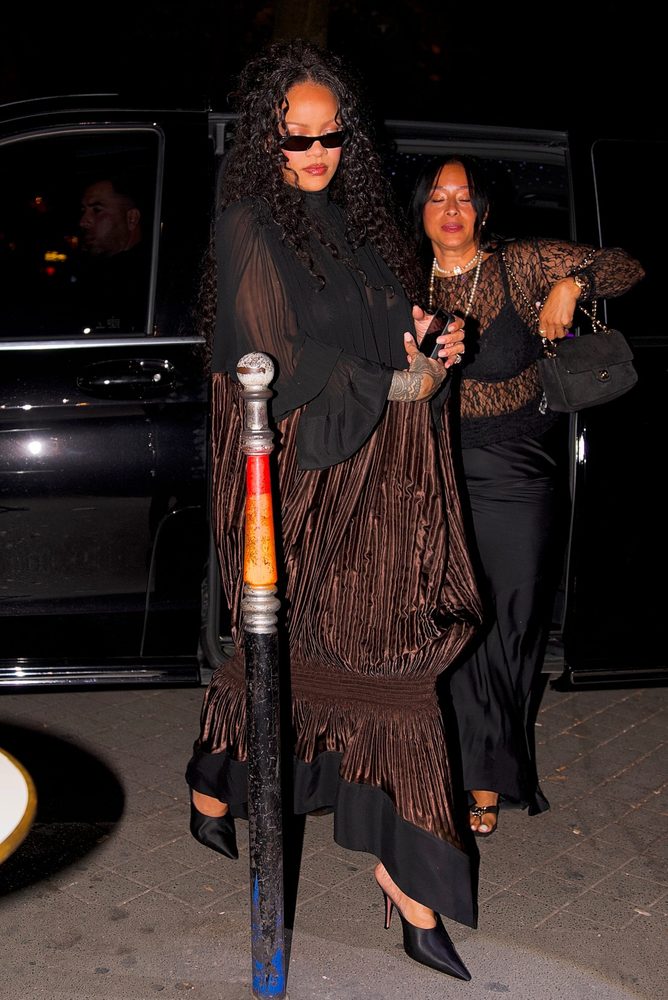 Rihanna See Through Blouse Boobs Paris Night