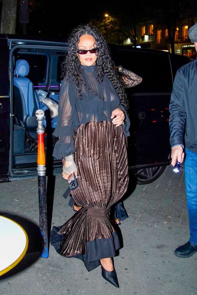 Rihanna See Through Blouse Boobs Paris Night