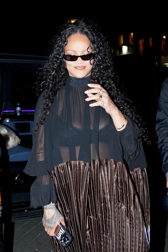 Rihanna See Through Blouse Boobs Paris Night