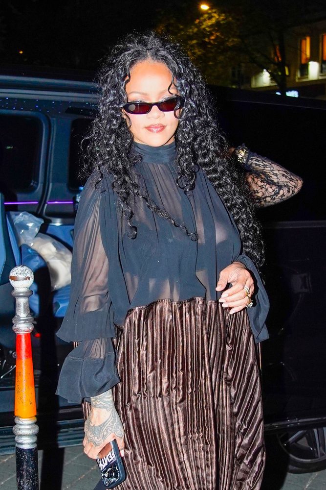 Rihanna See Through Blouse Boobs Paris Night