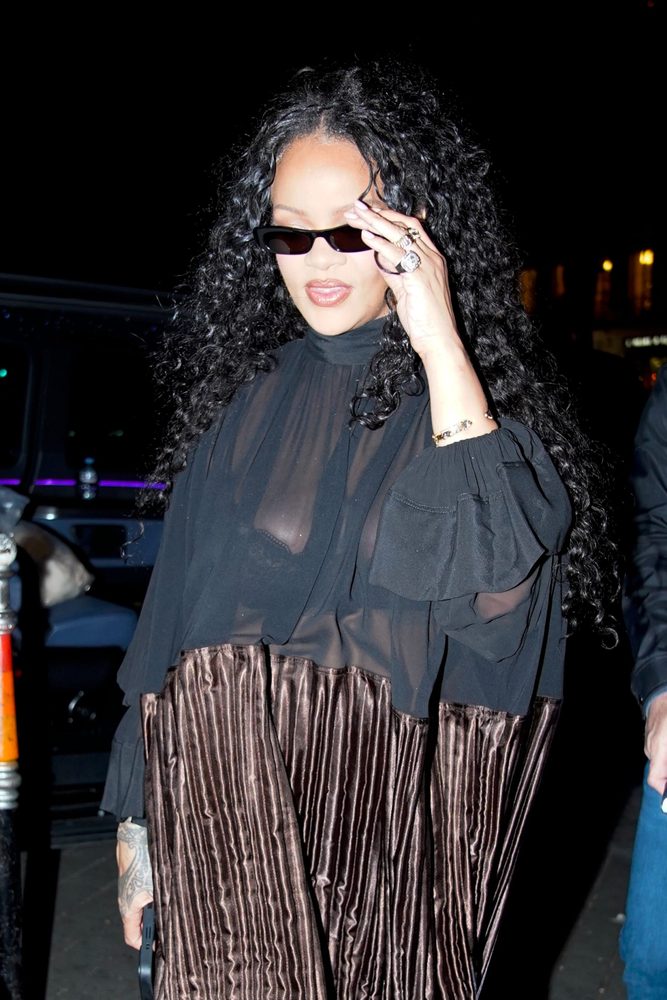 Rihanna See Through Blouse Boobs Paris Night