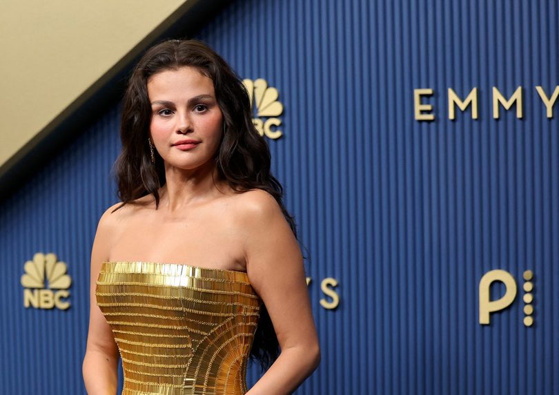 Selena Gomez Tight Gold Metal Dress Cleavage Emmy Carpet