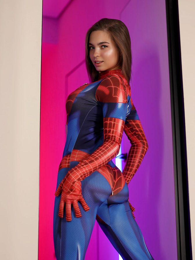 Valeriia Makusheva Spider Woman Cosplay Photoshoot