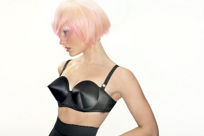 Zara Larsson Sexy Black Bra Pink Wig Allure