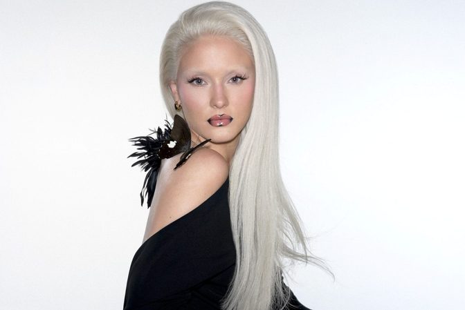 Zara Larsson Sexy Black Bra Pink Wig Allure