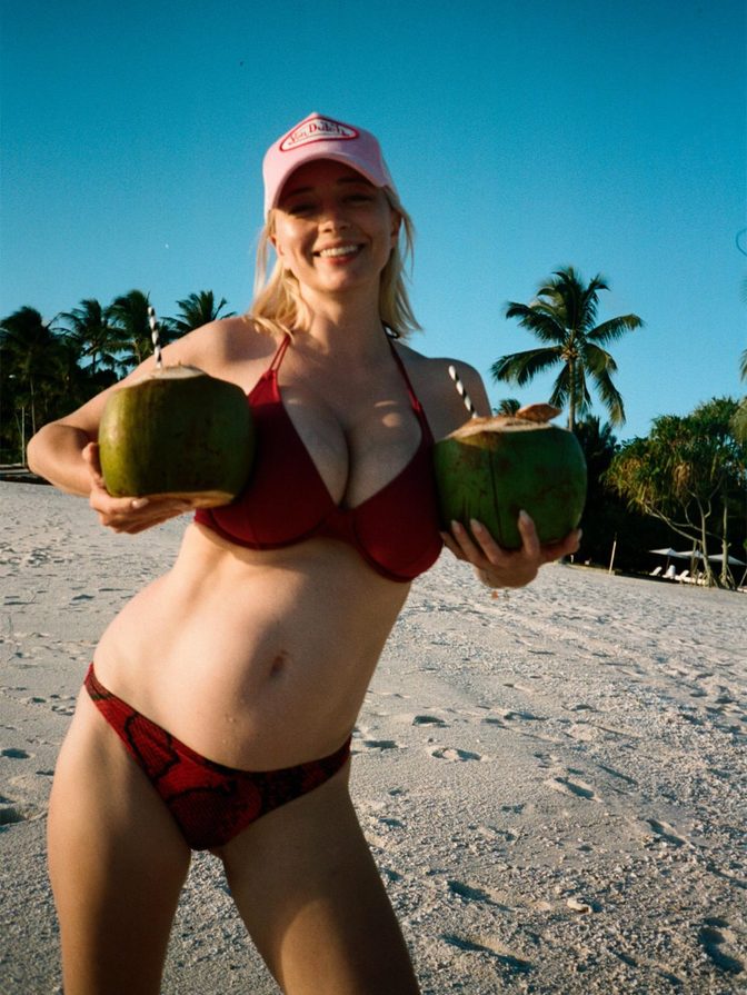 Caroline Vreeland Big Boobs Bikini