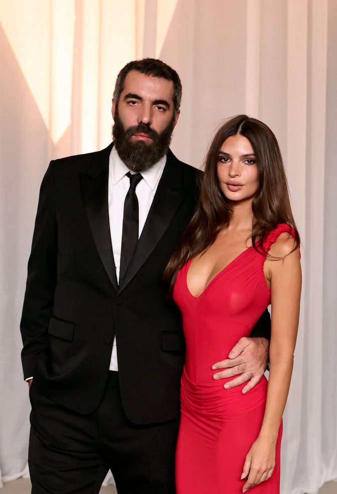 Emily Ratajkowski Red Dress Cleavage Academy Museum Gala