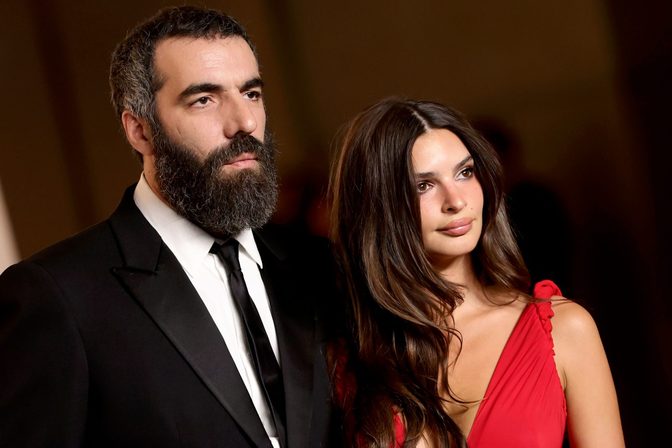 Emily Ratajkowski Red Dress Cleavage Academy Museum Gala