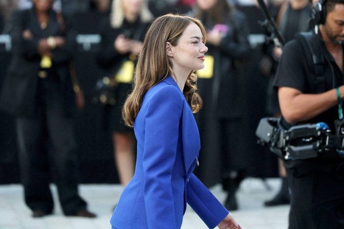 Emma Stone Braless Plunging Blue Blazer Louis Vuitton Pfw