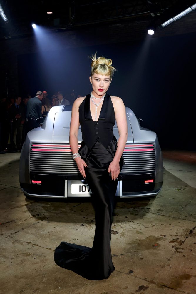 Florence Pugh Plunging Cleavage Black Dress Jaguar Launch