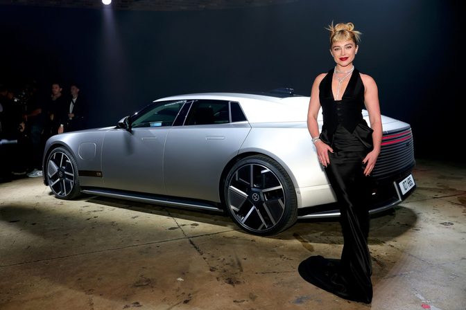 Florence Pugh Plunging Cleavage Black Dress Jaguar Launch