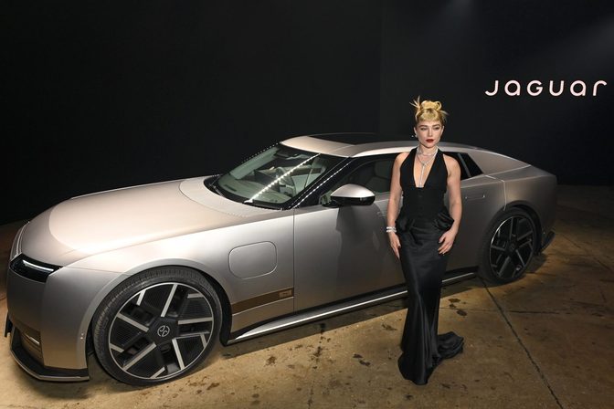 Florence Pugh Plunging Cleavage Black Dress Jaguar Launch