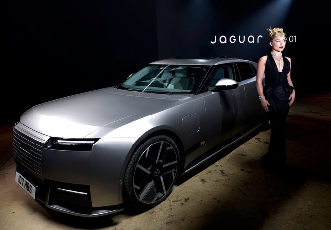 Florence Pugh Plunging Cleavage Black Dress Jaguar Launch