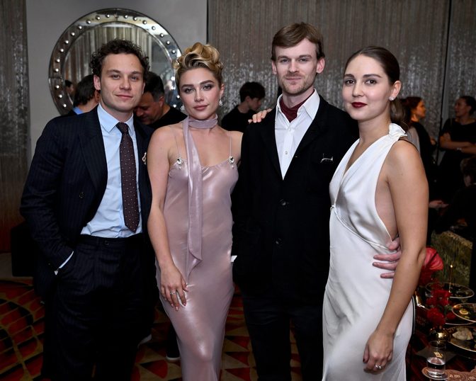 Florence Pugh See Through Dress Bare Nipples