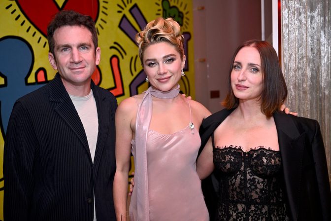 Florence Pugh See Through Dress Bare Nipples