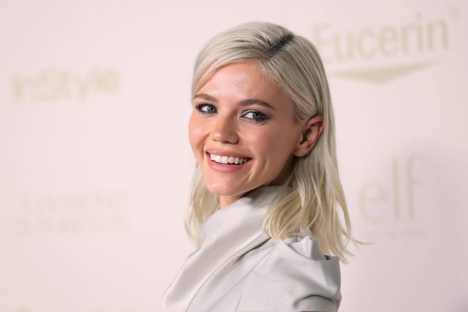 Hayes Warner Platinum Blonde Tight Dress Red Carpet
