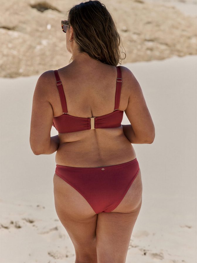 Kelly Brook Massive Breasts Next Swim Collection