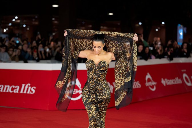 Kim Kardashian Big Cleavage Big Ass Leopard Mermaid Dress