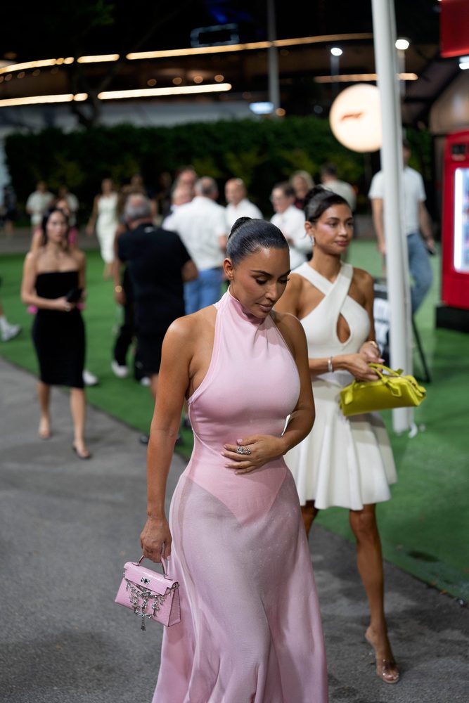 Kim Kardashian See Through Pink Dress Ass Curves F1 Paddock