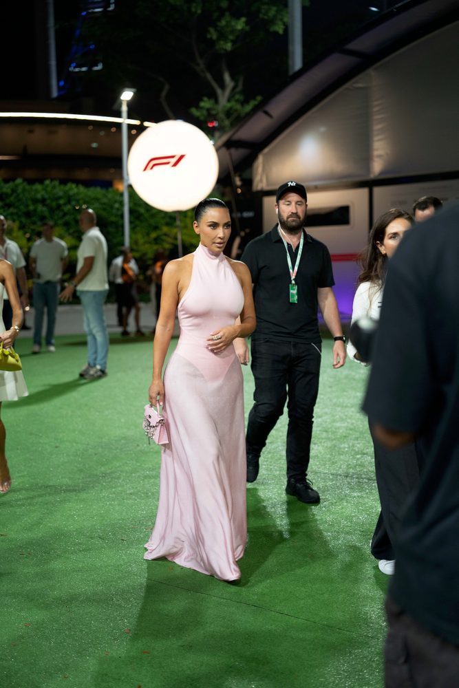 Kim Kardashian See Through Pink Dress Ass Curves F1 Paddock