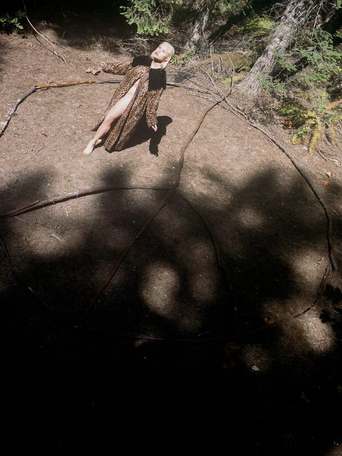 Lexee Smith Artistic Nude Ocean Sunset Forest Photos