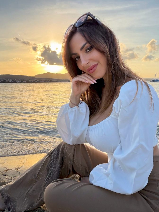 Maddalena Cabizzosu Big Breasts White Crop Top Sunset Beach