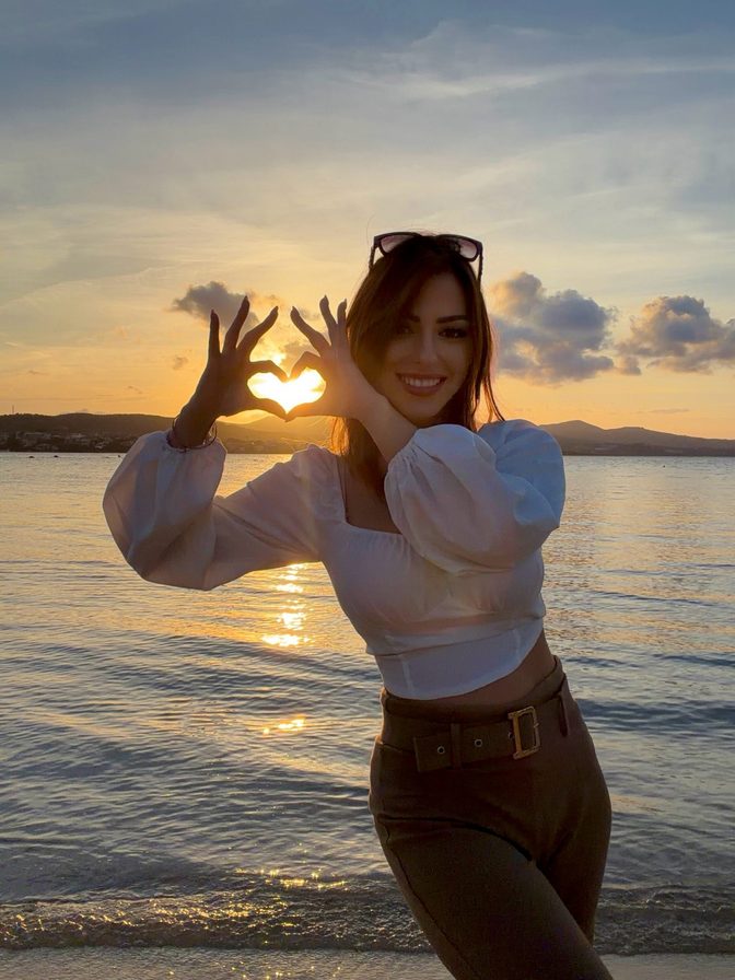 Maddalena Cabizzosu Big Breasts White Crop Top Sunset Beach