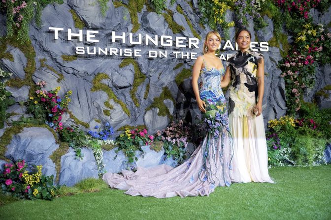 Mckenna Grace Cleavage Hunger Games London Sexy Gown