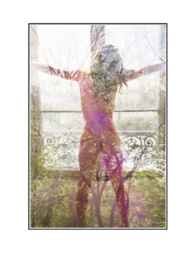 Milla Jovovich Full Frontal Nude Purple Magazine Dark Nipples Bush