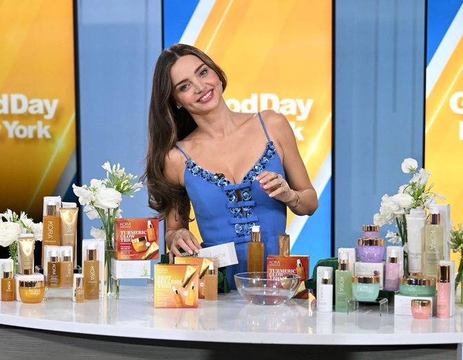 Miranda Kerr Floral Velvet Corset Cleavage Nyc