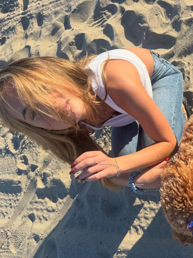 Sarbella Harris Sexy Cleavage Tight Jeans Beach Shoot