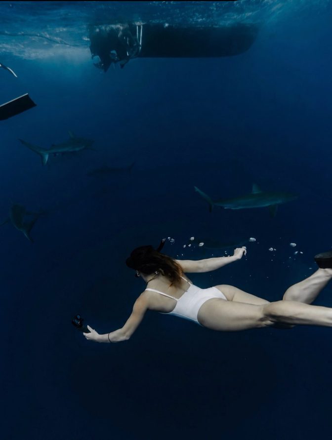 Sofie Dossi Ass Wet White Swimsuit Underwater