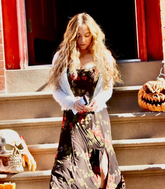 Sydney Sweeney Floral Dress Cleavage Housemaids Secret Set