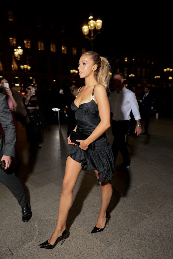 Tate Mcrae Hot Legs Cleavage Tiny Dress Paris
