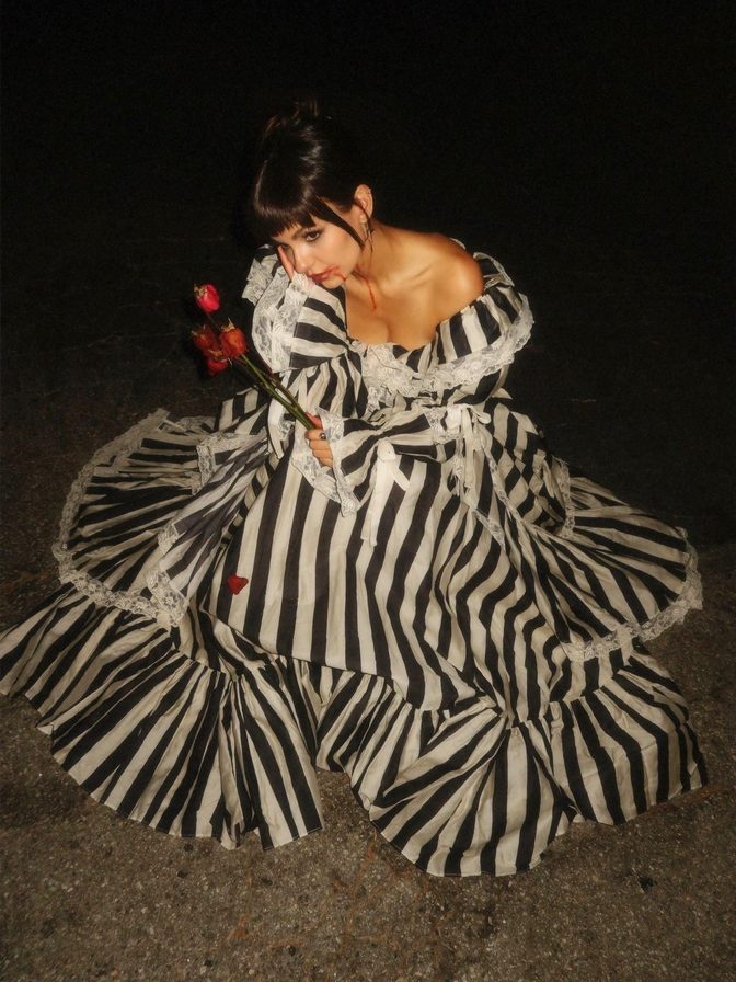 Victoria Justice Cleavage Striped Corset Gown Blood Roses Love Zombie.