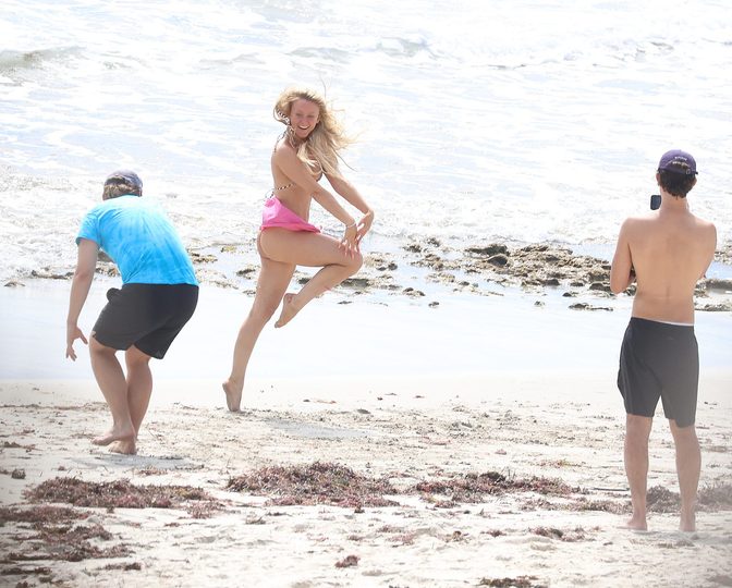 Zara Larsson Pink Wrap Cartwheel Perth Beach Ass