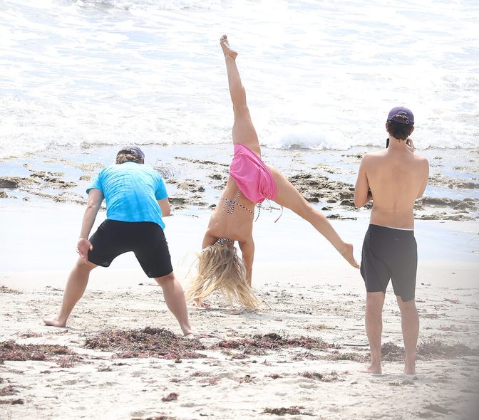 Zara Larsson Pink Wrap Cartwheel Perth Beach Ass