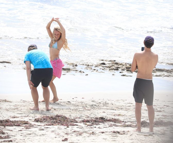 Zara Larsson Pink Wrap Cartwheel Perth Beach Ass