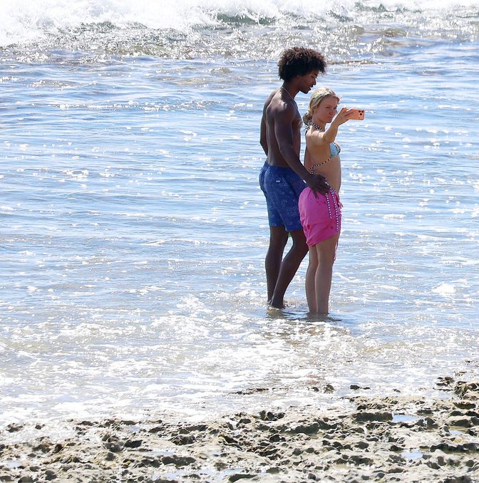 Zara Larsson Pink Wrap Cartwheel Perth Beach Ass